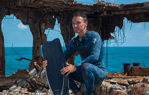Shark Heroes I : Rob Stewart